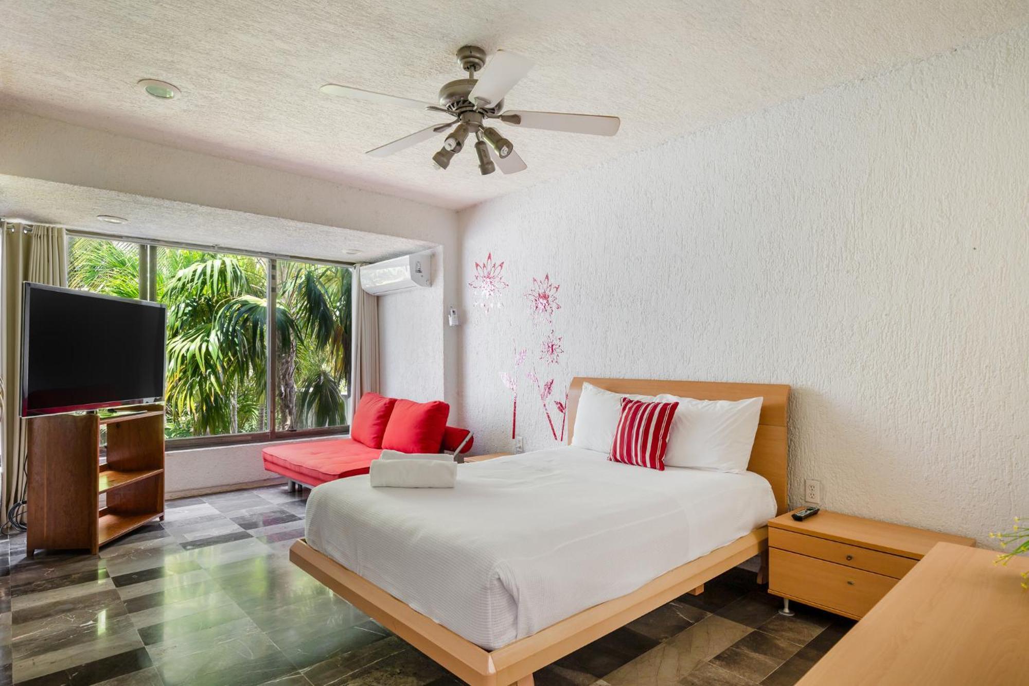 Appartement Large House - Walking To - 10 Guests! Cancún